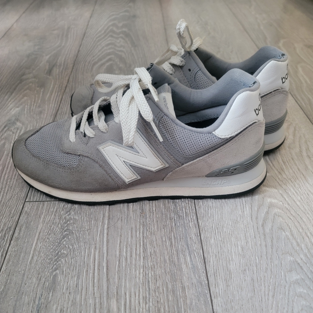 New Balance Sneakers